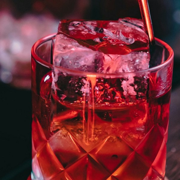 Drinking Ourselves to Death: Alcoholism and the Queer&nbsp;Community